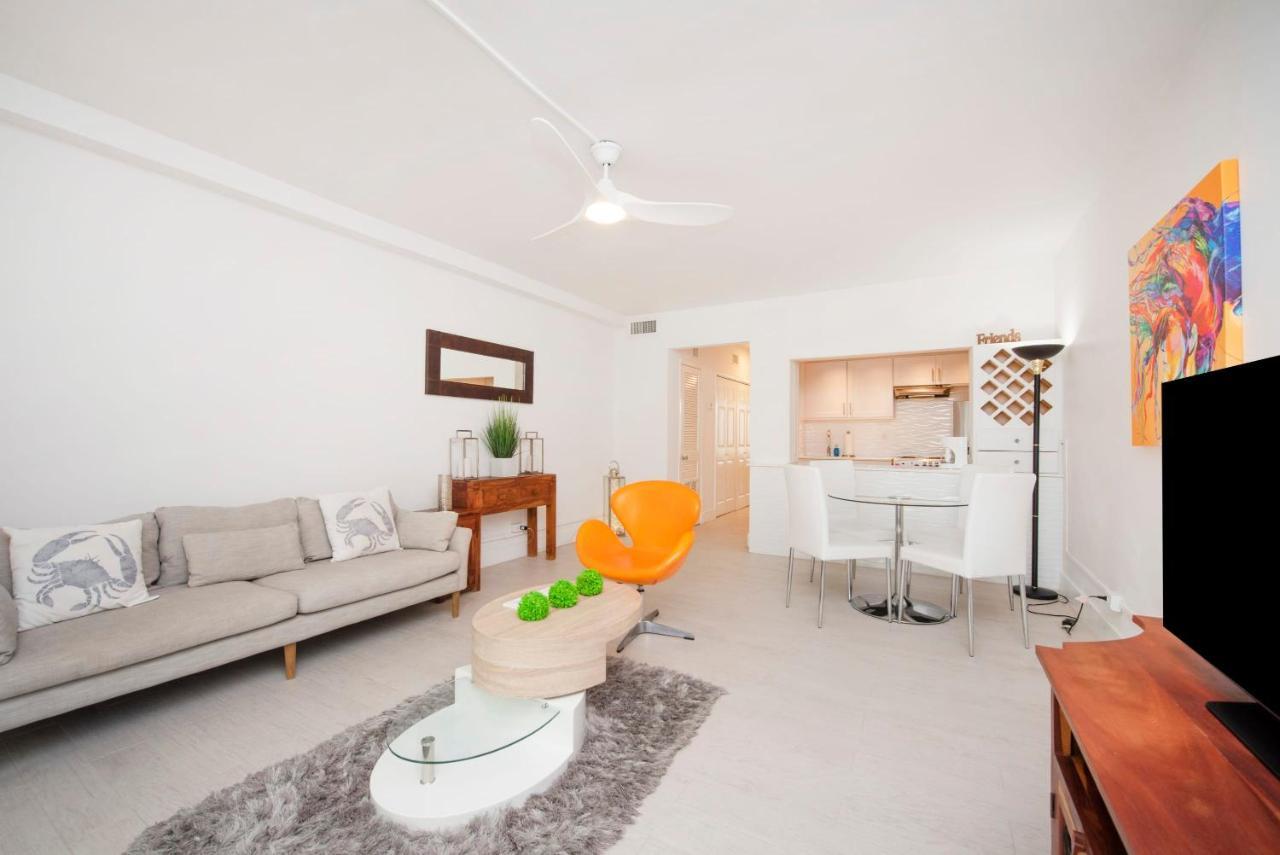 Beach Living At Island Pine Villas Blse George Town Dış mekan fotoğraf