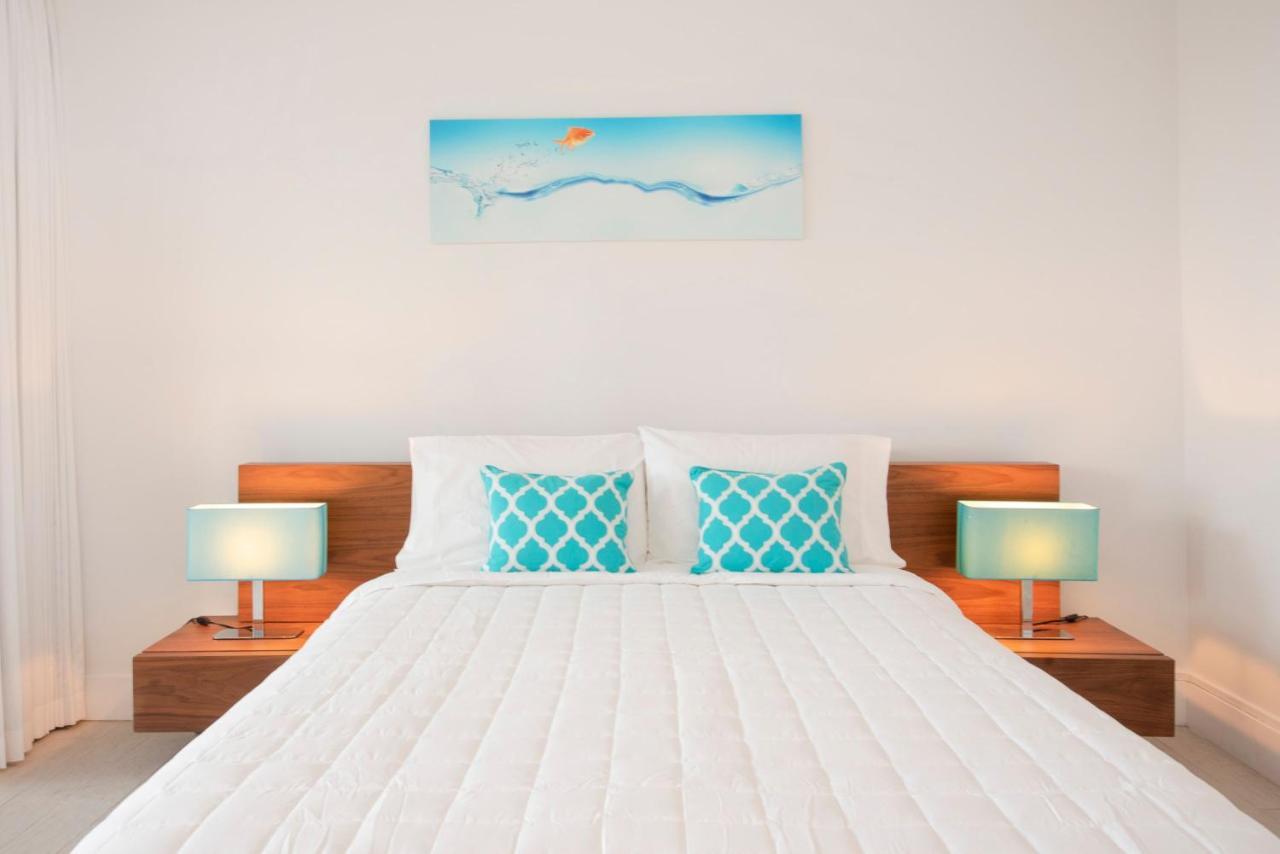 Beach Living At Island Pine Villas Blse George Town Dış mekan fotoğraf