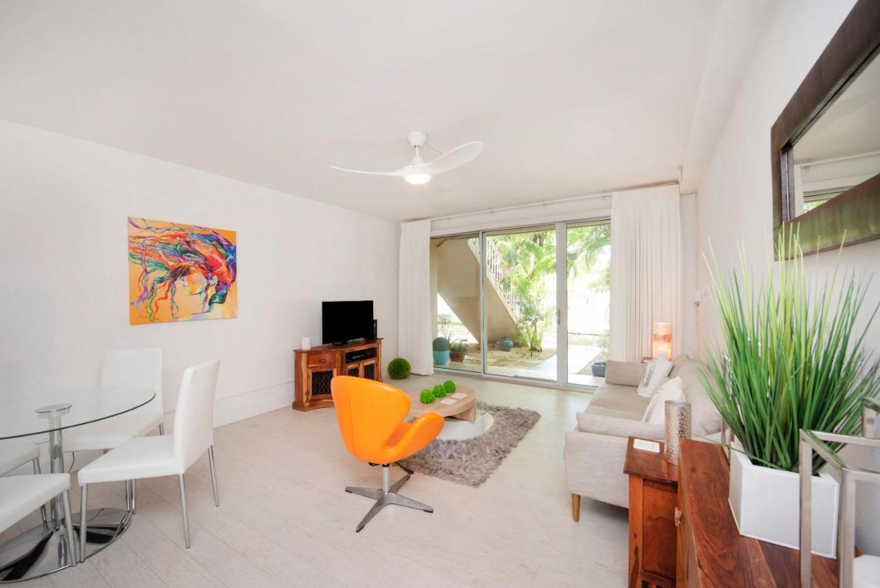 Beach Living At Island Pine Villas Blse George Town Dış mekan fotoğraf
